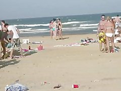 plage clignotant groupe bikinis 