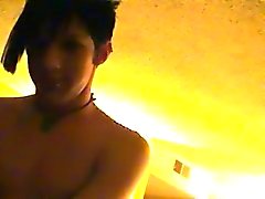 chiquillo desnudos caliente en la vídeo de sexo homosexual descargan Gratis primero camisetas