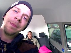 Bums Bus - German Josy Schwarze Reiten Dick in den Rücken eines van