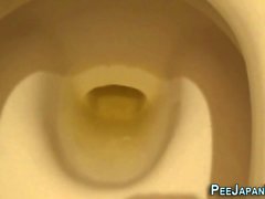 Aasian Pissing osaksi wc