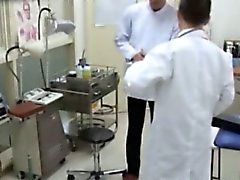 Amateur japonais spycam observé par son médecin