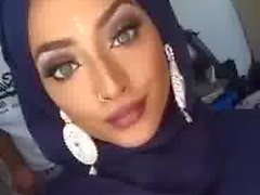 uk hijabi cum yüz