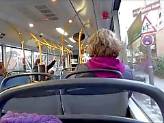Real autobús público mamada Lena Loch