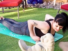 Curvy Alt Beauty Lita lecherous remsor för naken Yoga