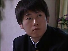 Lascivo mamma Japanese porta giovane gallo al orgasm con lei