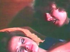 Escenas lesbianas francesas, italianas y alemanas de 1978 Parte 03