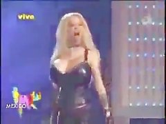 A Sabrina Sabrok la celebridad mama grande en el mundo