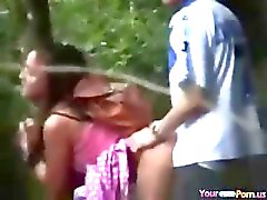 Curioso Bustos las adolescencias Sexo en el bosque