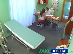FakeHospital Medico cura la il paziente sexy con la una dose massiccia di di sesso