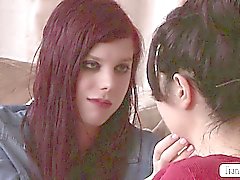 Un orgasme vapeur transsexuel multiple