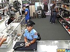 Fucking Sexy poliisi My Pawnshop
