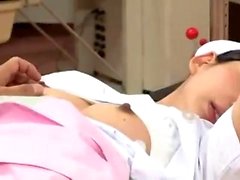 Enfermera asiática hermosa japonesa Sexo Uniforme