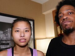 Scream Vietnam Newbie Raya Nguyen fucks ronnie hendrixxx