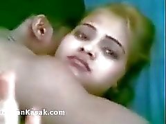 Otel odasında Hindistan Desi Babe Hıra ile Mandi Seks Grup Seks