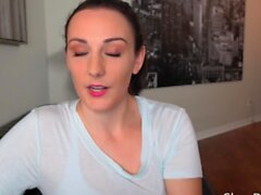 Maman webcam amateur chatte se masturbate