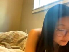 POV Nahaufnahme asiatischer GF Blowjob