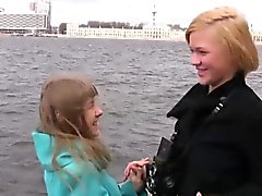 Blonde подростков Дайк дегустационный