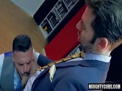 Latin gay analsex och cumshot