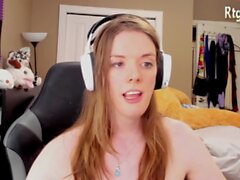 Small seins Tarifs de cutie transsive canadienne sur webcam