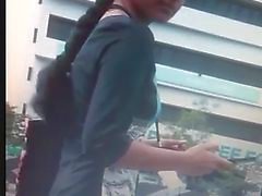 Intialaisen Tyttö Boob paina in Public