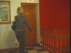 Blonde Meisje Deelnemen Tranny neuken