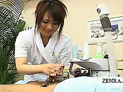 Подзаголовком Одетая Женщина Голый Мужчина японская чувственное Massage Handjob Сперма