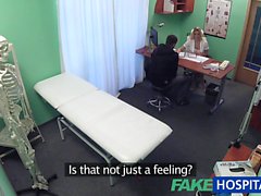 FakeHospital Hasta seksi hemşiresini sikiyor