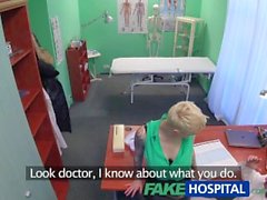 FakeHospital Busty som tatueras patients hårt knullad